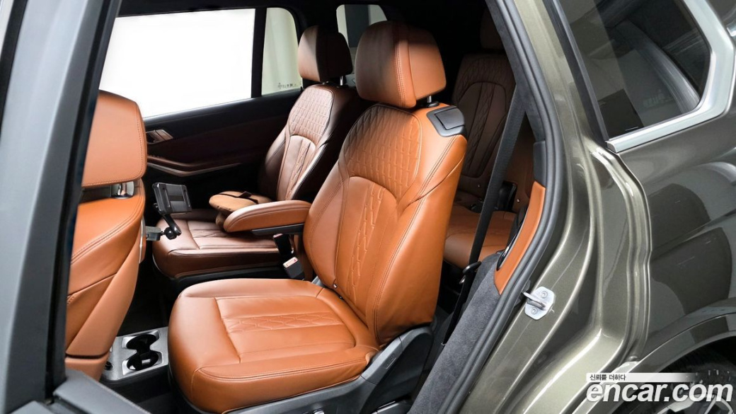 BMW X7 xDrive 40i M Sport 6STR, 2025