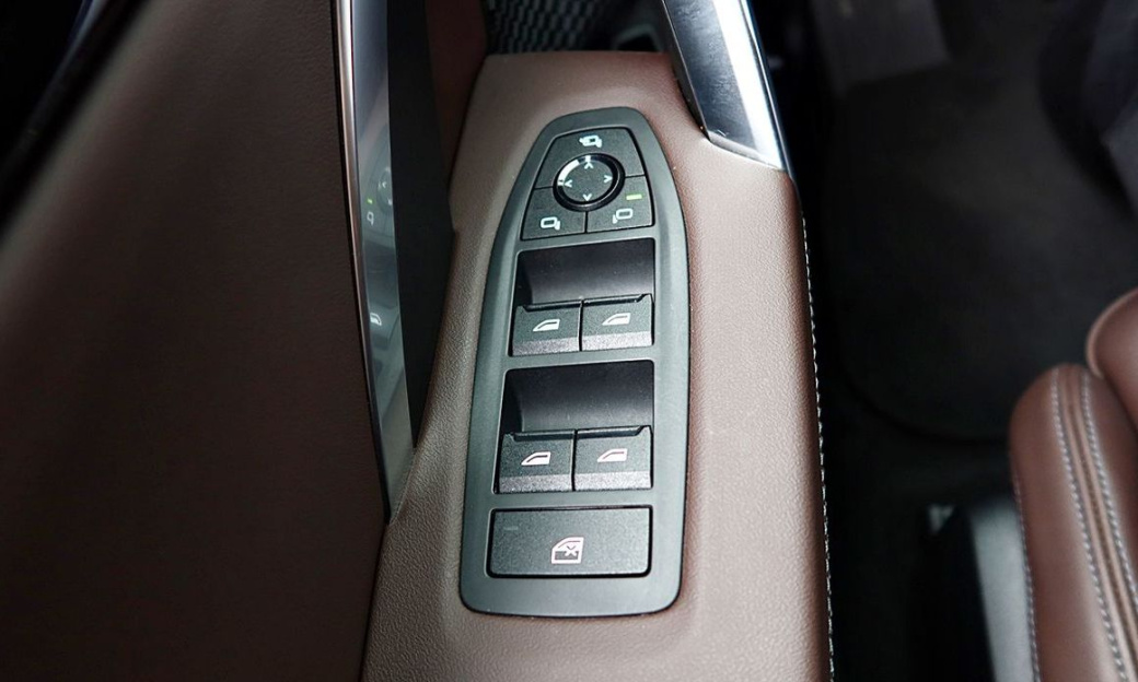 BMW X1 xDrive 20i M Sport, 2024