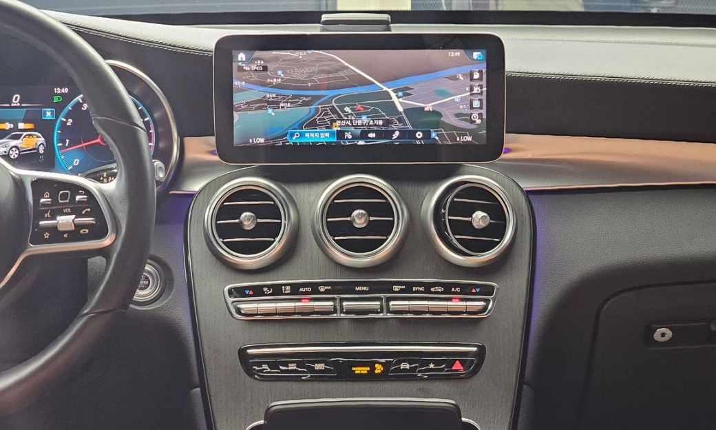 Mercedes-Benz GLC-Class GLC300 4MATIC, 2022