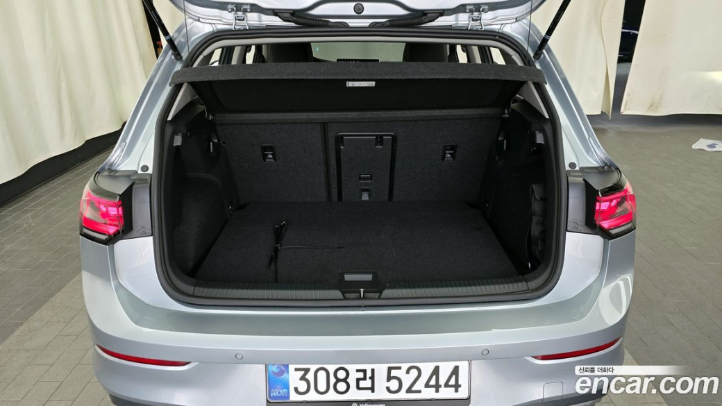 Volkswagen Golf 2.0 TDI Prestige, 2025