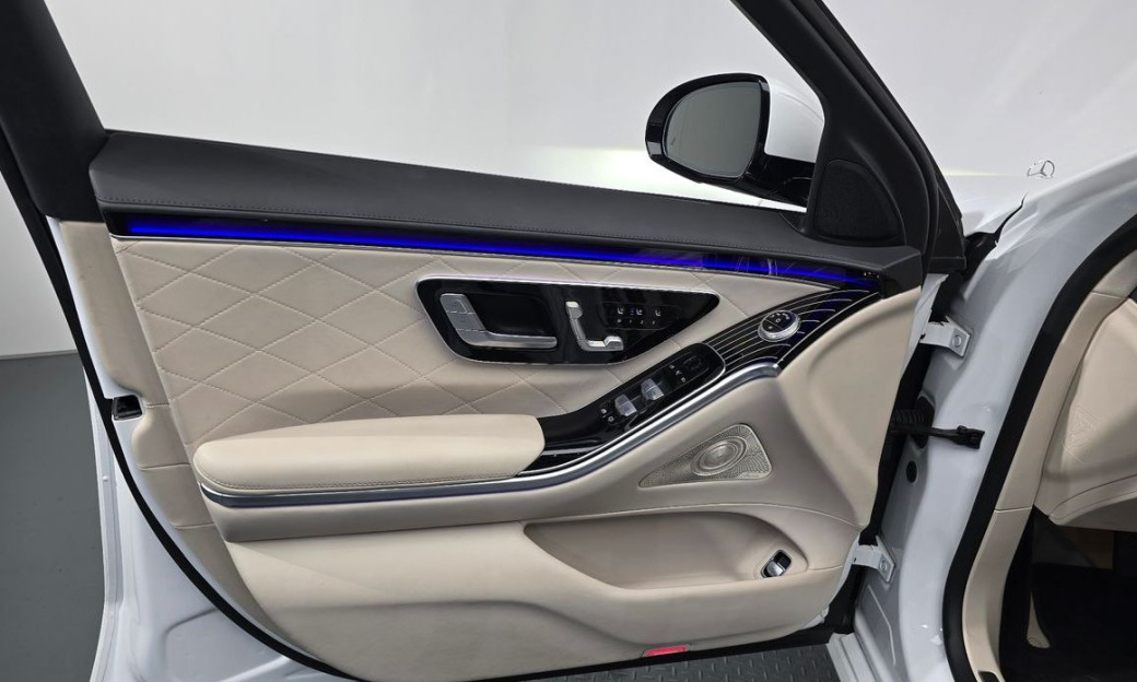 Mercedes-Benz S-Class S580L 4MATIC, 2024