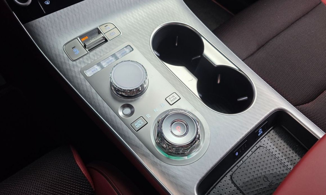 Genesis GV70 2.5T Gasoline AWD, 2025