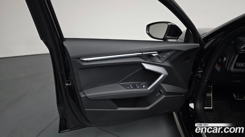 Audi A3 40 TFSI Premium, 2025