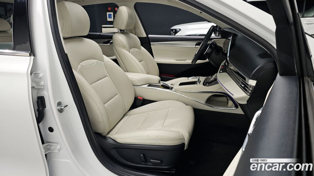 Hyundai Grandeur 2.5, 2023