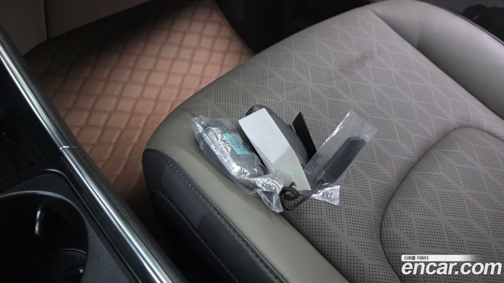 Kia Carnival 9-Seater Noblesse, 2025