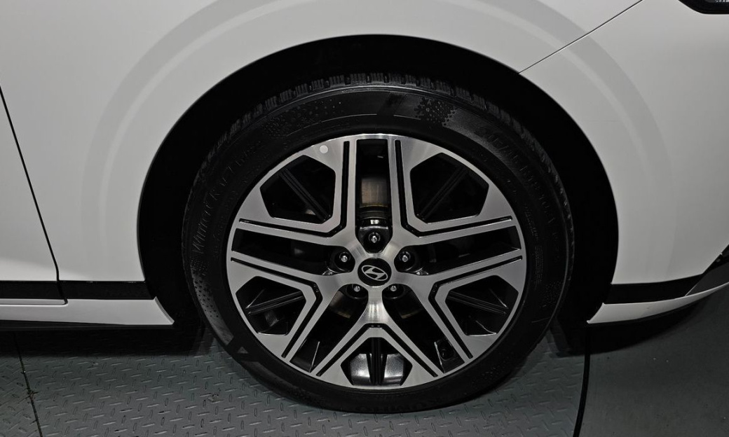 Hyundai Grandeur 2,5 Gasoline 2WD, 2024