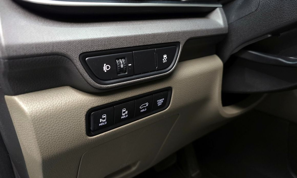 Kia Carnival 9-Seater Noblesse, 2024