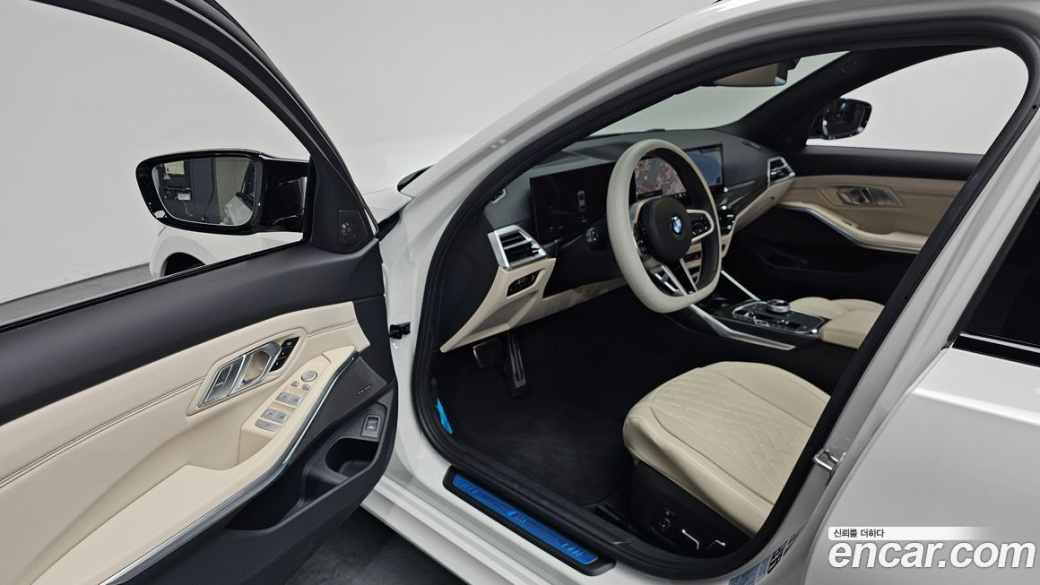 BMW 3-Series M340i xDrive Touring Pro, 2025