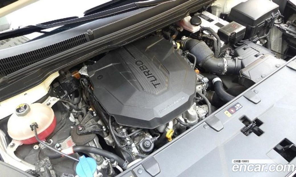 Kia Carnival 9-Seater Hi-Limousine, 2022