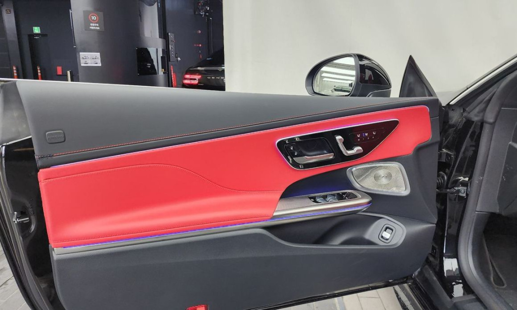 Mercedes-Benz CLE-Class AMG CLE53 4MATIC+ Cabriolet, 2026