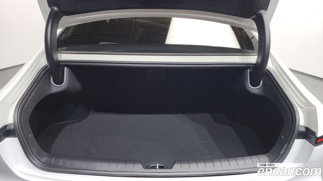 Hyundai Grandeur 2,5 Gasoline 2WD, 2023