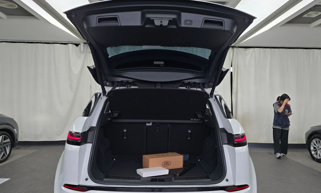 Land Rover Range Rover Evoque P250 S, 2025