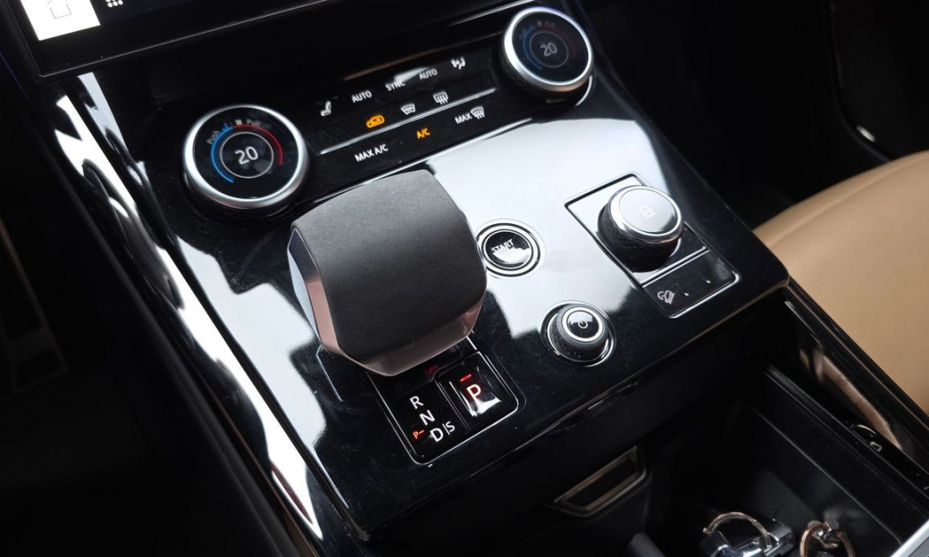 Land Rover Range Rover Sport D300 HSE Dynamic, 2023