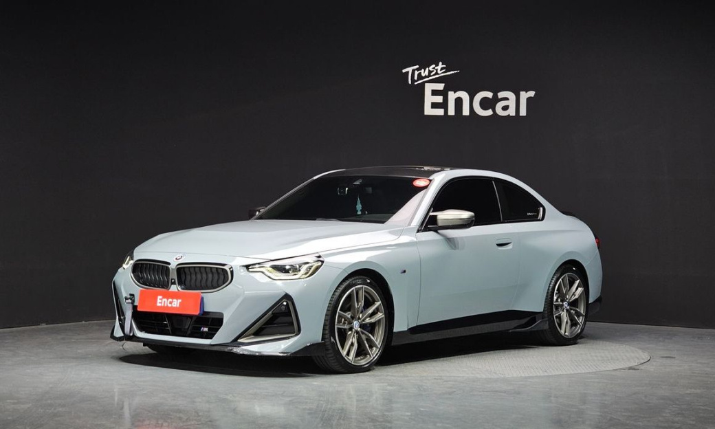BMW 2-Series M240i xDrive Coupe, 2022