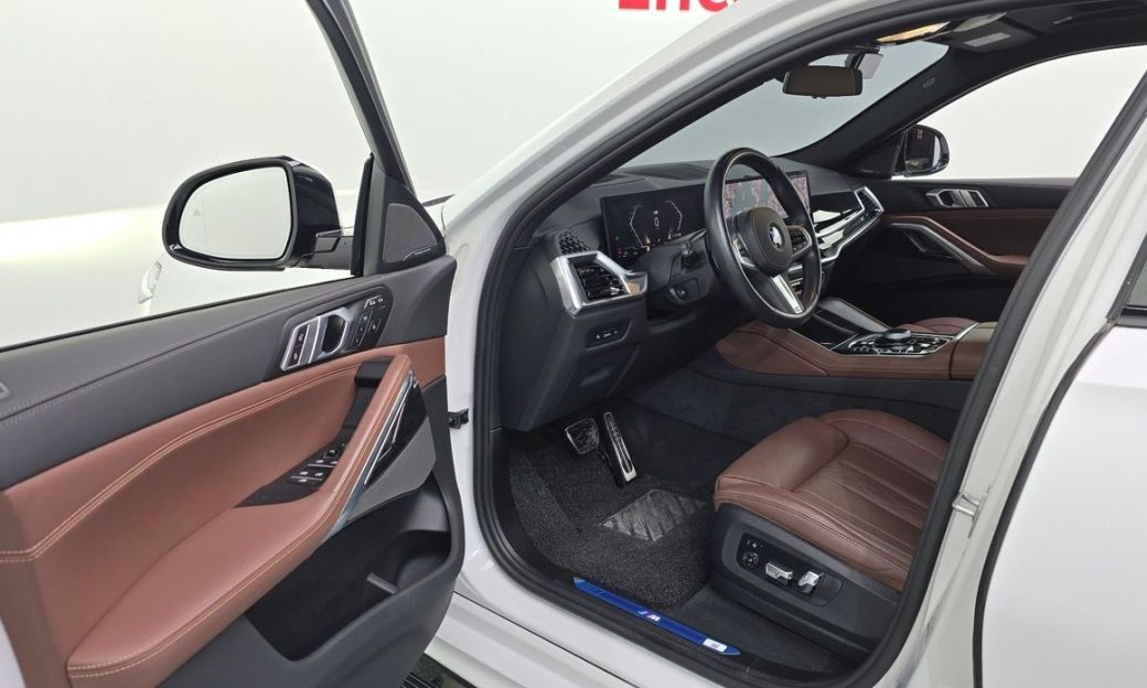 BMW X6 xDrive40i M Sport, 2024