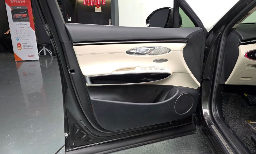 Genesis GV70 2.5T Gasoline 2WD, 2024