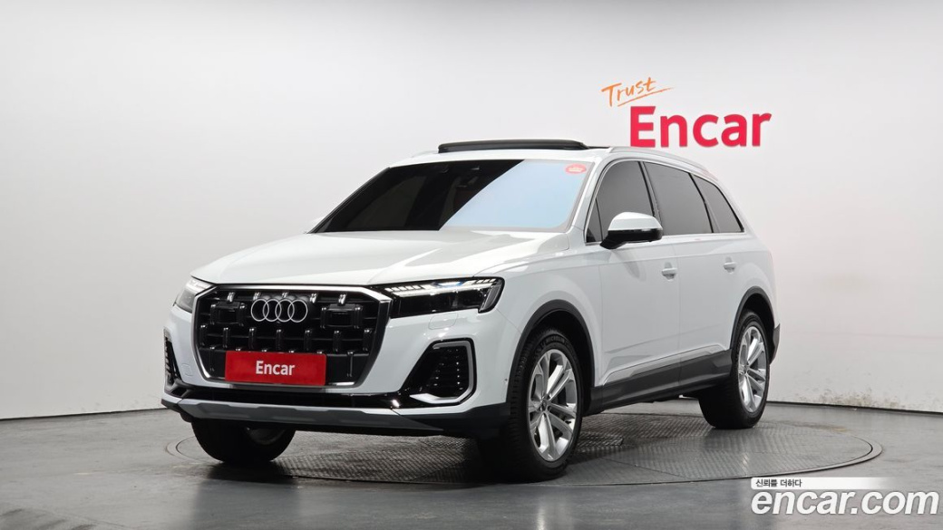 Audi Q7 55 TFSI Quattro, 2025