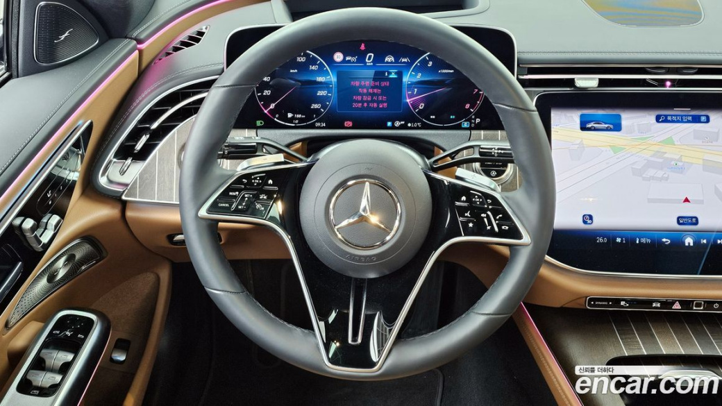 Mercedes-Benz E-Class E300 4MATIC Exclusive, 2026