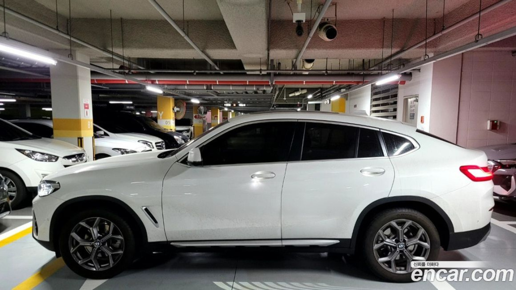 BMW X4 xDrive20i xLine, 2024