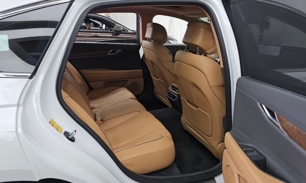 Genesis G80 Gasoline 2.5 Turbo AWD, 2022