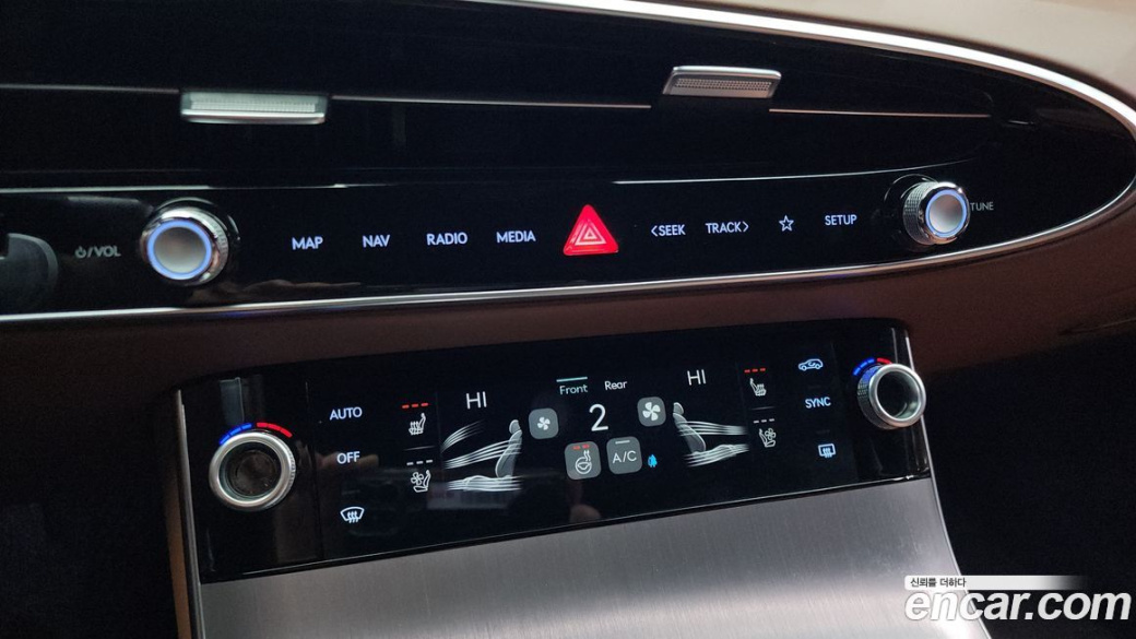 Genesis GV70 2.5T Gasoline AWD, 2025