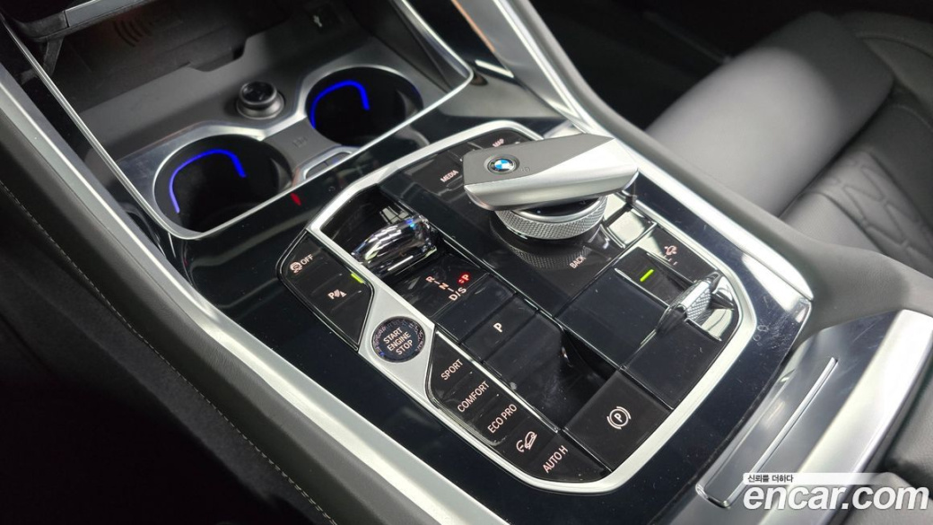 BMW X6 xDrive40i M Sport, 2025