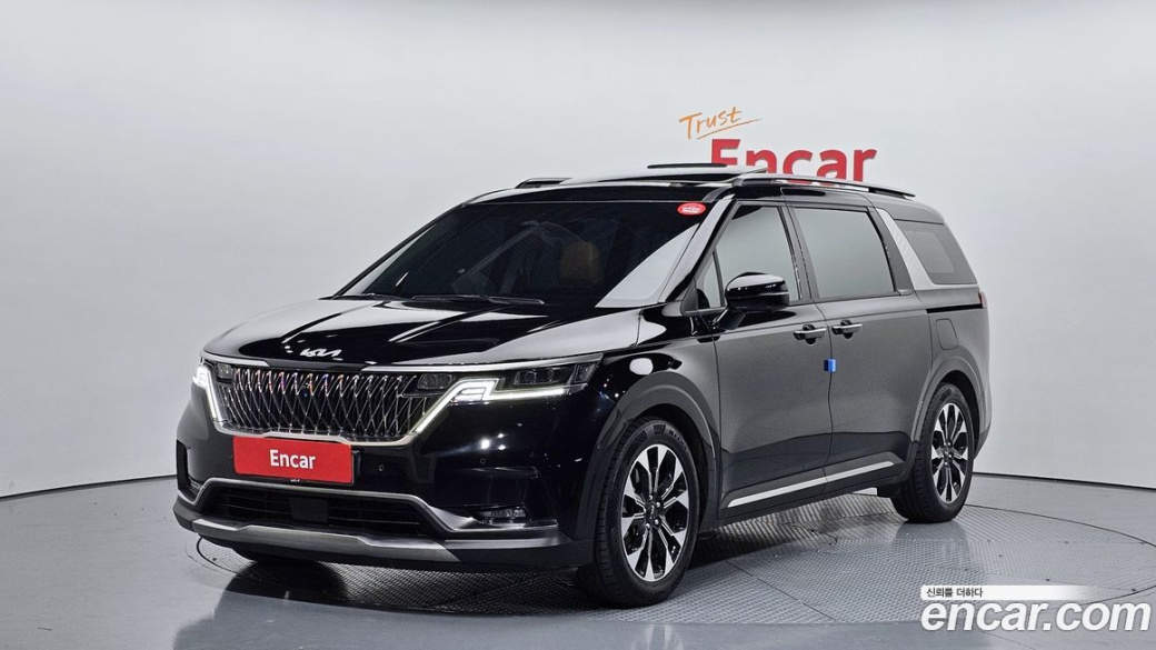Kia Carnival 9-Seater Signature, 2023