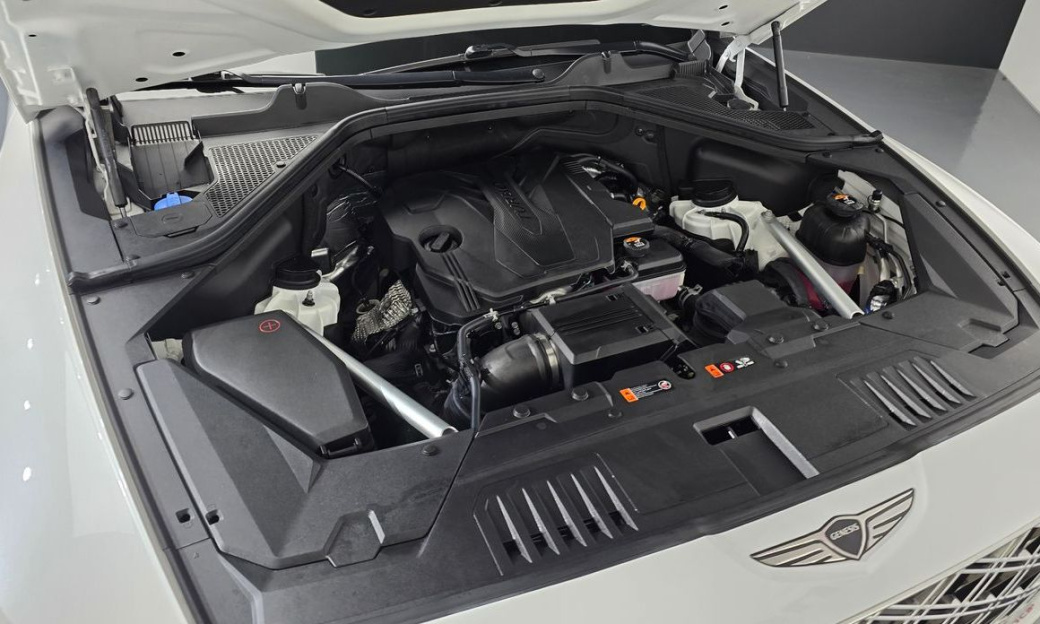 Genesis GV80 2.5T Gasoline 2WD, 2025