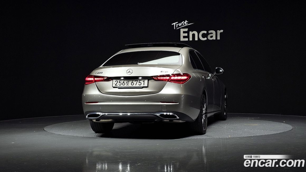 Mercedes-Benz C-Class C200 4MATIC Avantgarde, 2022