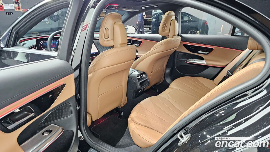 Mercedes-Benz E-Class E200 Avantgarde, 2024
