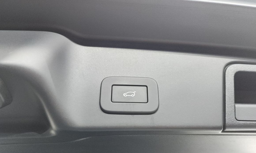 Land Rover Range Rover Evoque P250 SE, 2023