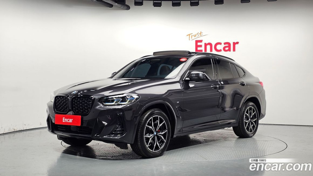 BMW X4 xDrive20i M Sports Pro, 2022