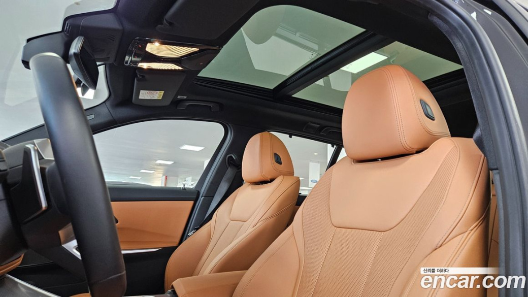 BMW 3-Series 320d Touring M Sport, 2025