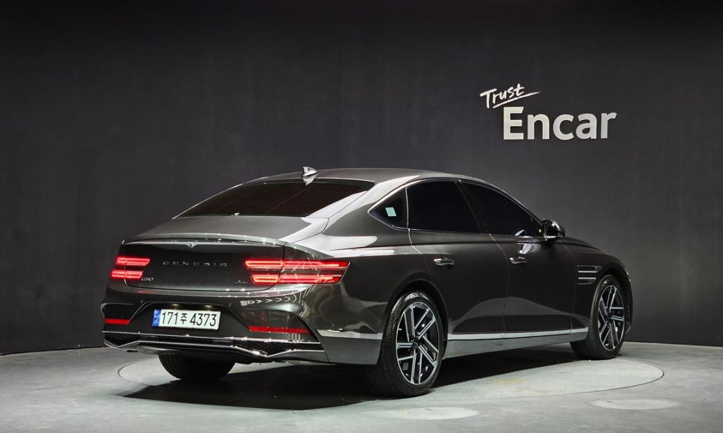 Genesis G80 Gasoline 2.5 Turbo AWD, 2025