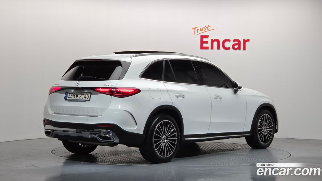 Mercedes-Benz GLC-Class GLC300 4MATIC AMG Line, 2024