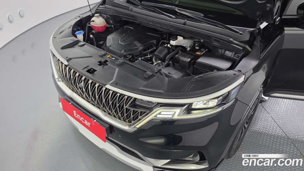 Kia Carnival 7-Seater Hi-Limousine, 2022