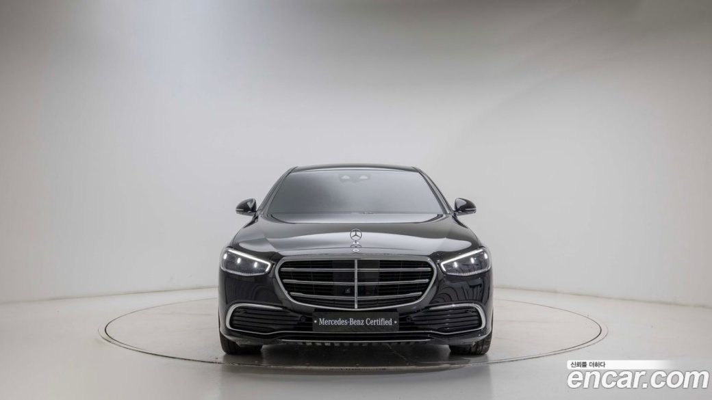 Mercedes-Benz S-Class S350 d 4MATIC, 2025