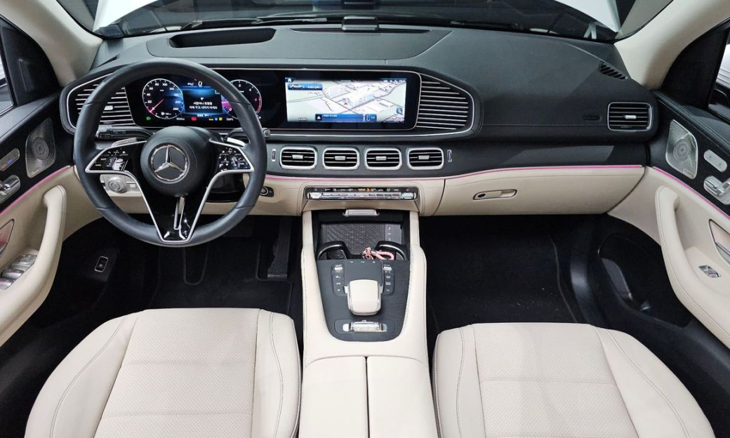 Mercedes-Benz GLE-Class GLE300d 4MATIC, 2024