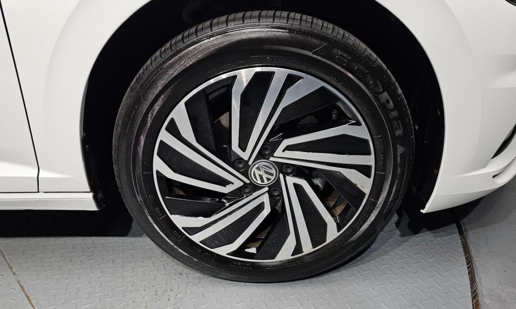 Volkswagen Jetta 1.4 TSI Prestige, 2021