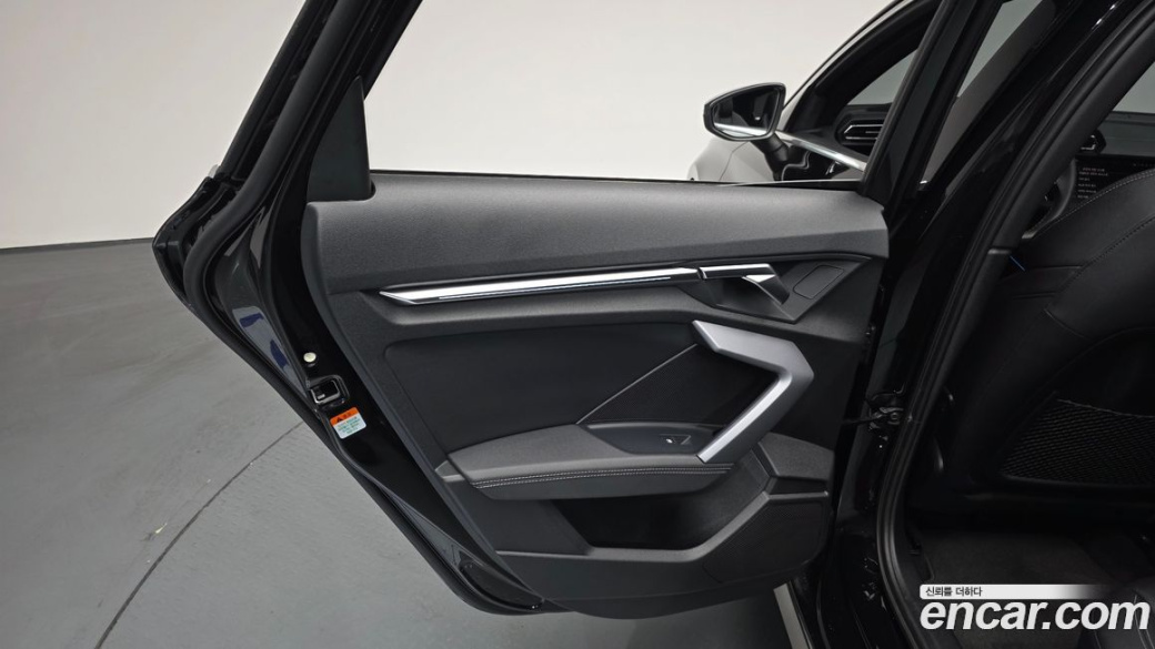 Audi A3 40 TFSI Premium, 2025