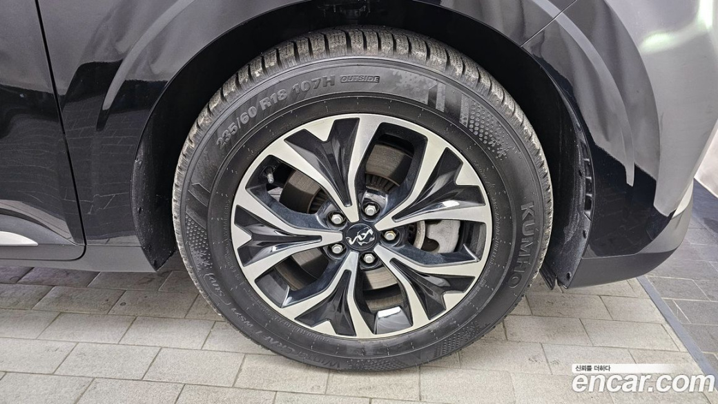 Kia Carnival 9-Seater Noblesse, 2023