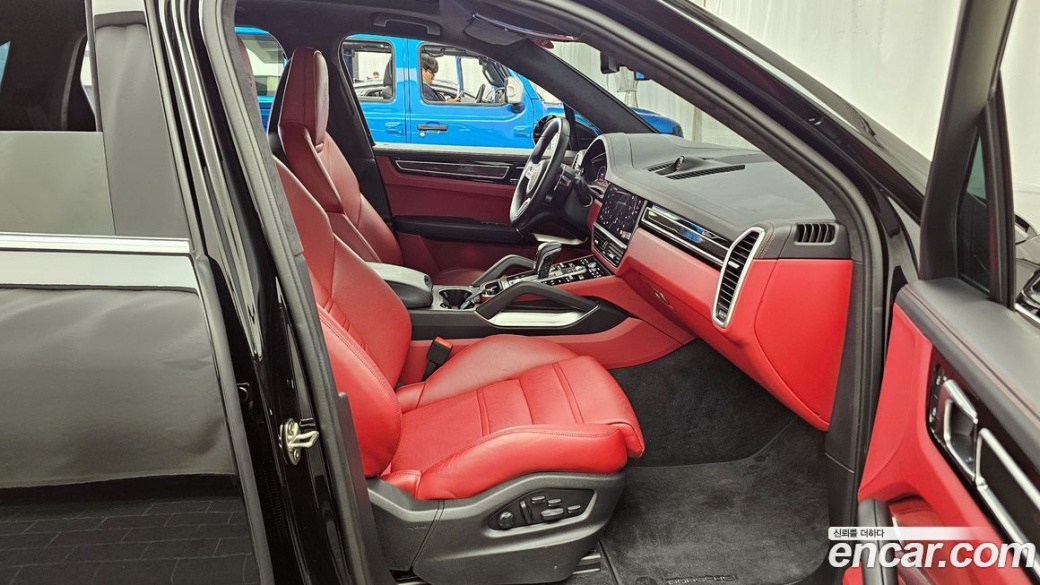 Porsche Cayenne 4.0 Turbo, 2023