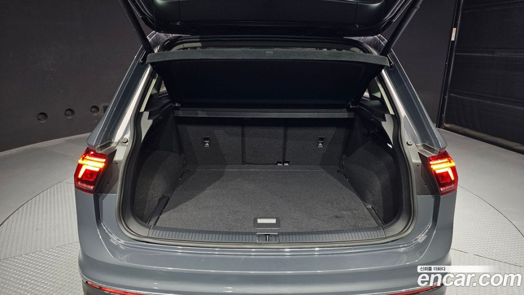 Volkswagen Tiguan 2.0 TDI Prestige, 2024