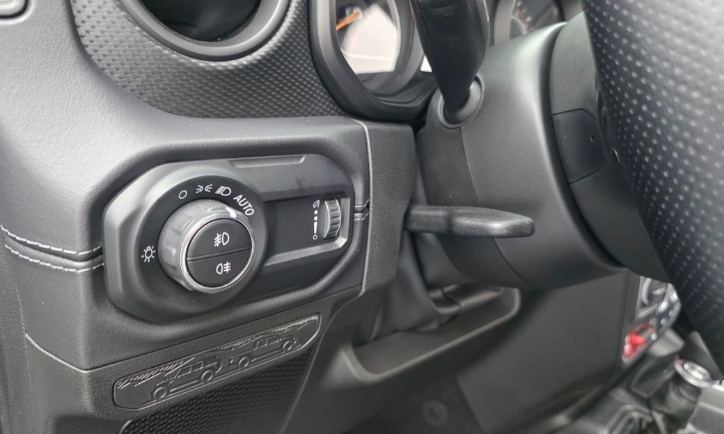 Jeep Wrangler 2.0 Sahara Power Top 4Door, 2025
