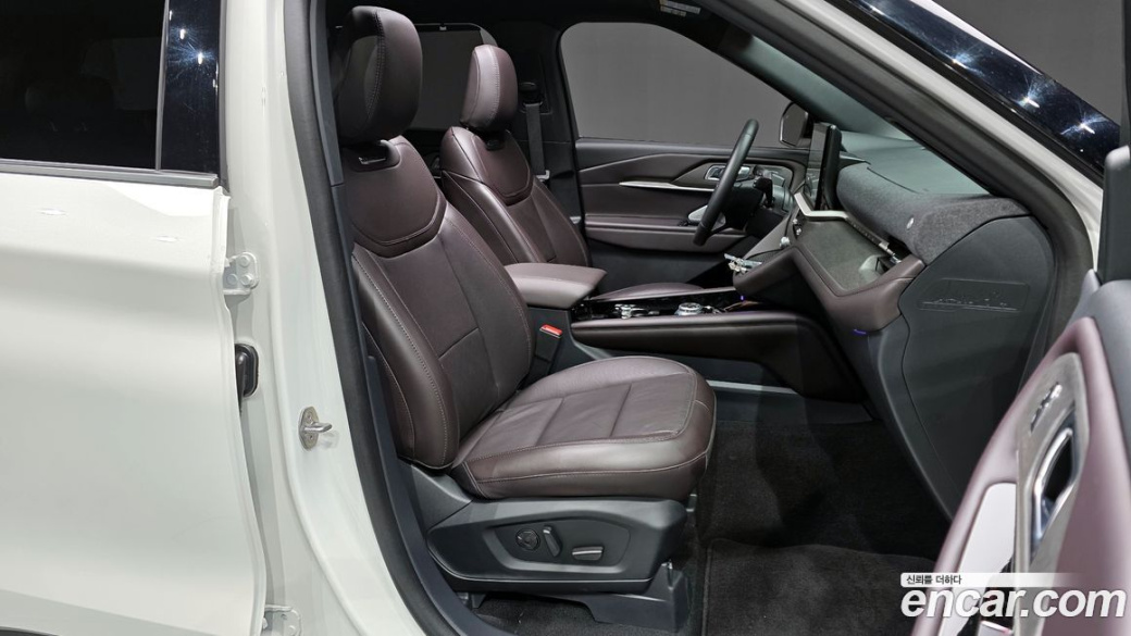 Ford Explorer 2.3 Platinum 4WD, 2025