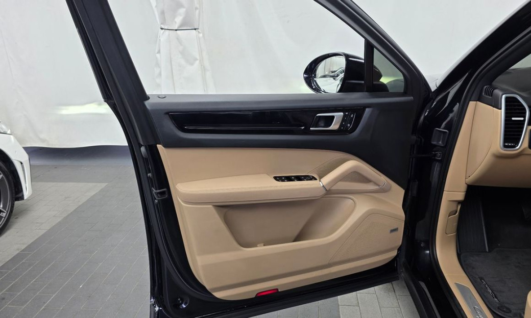 Porsche Cayenne 3.0 Coupe, 2022