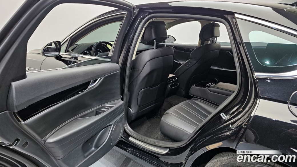 Genesis G80 Gasoline 2.5 Turbo AWD, 2023