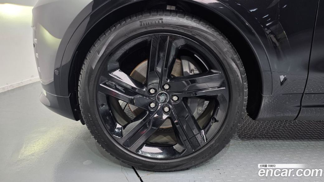 Land Rover Discovery P360 Dynamic HSE, 2025