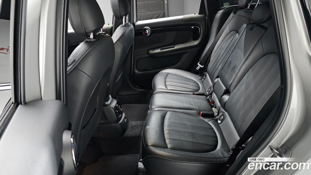 Mini Countryman JCW Launch Pack, 2023