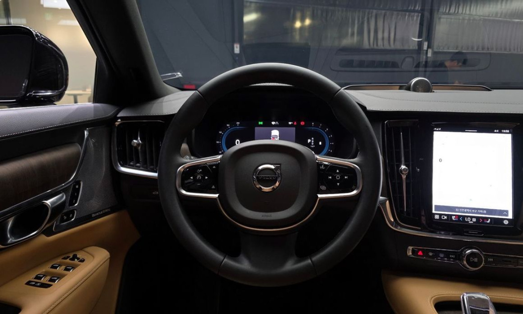 Volvo S90 B6 AWD Ultimate Bright, 2023